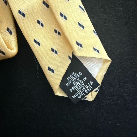 ZYLOS GOLD Yellow & Navy Blue Diamond Silk Tie - Picture 4 of 6